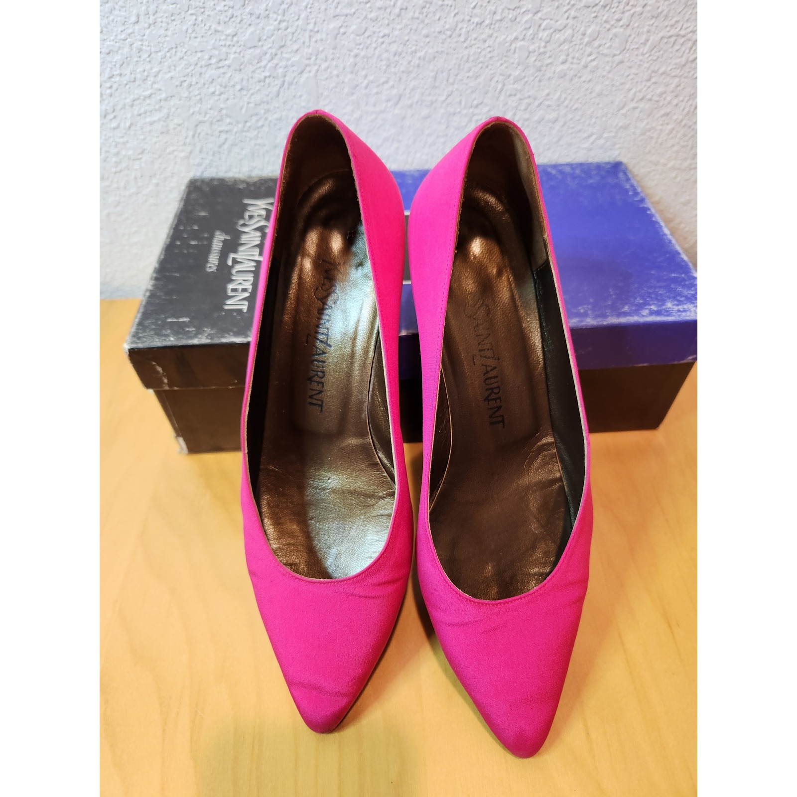 Yves Saint Laurent Ysl Pink Pointed Toe Pumps Classic Heels Size Us 7